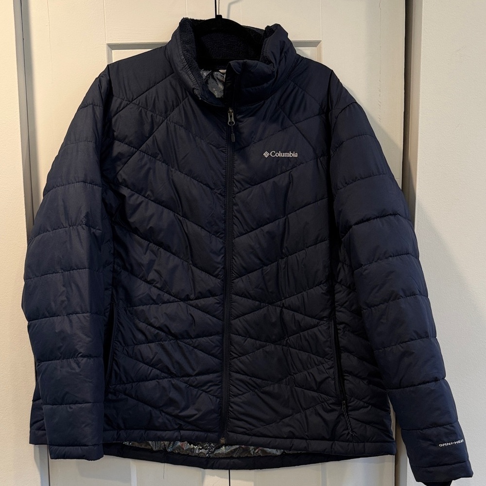 Columbia Women’s Heavenly Jacket - Navy Blue